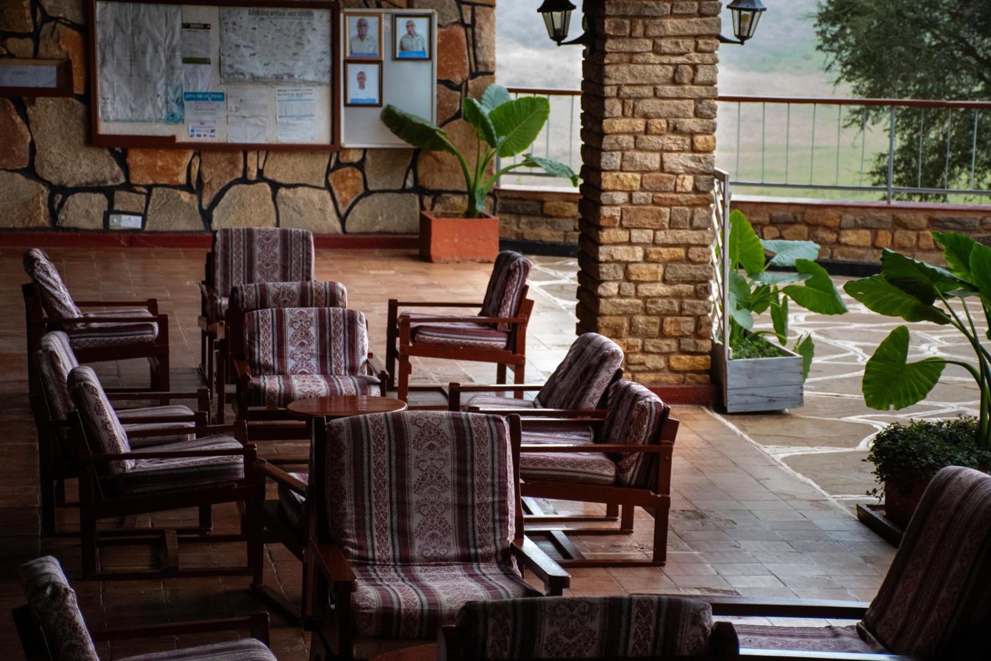 Ngulia Safari Lodge Ithumba Buitenkant foto