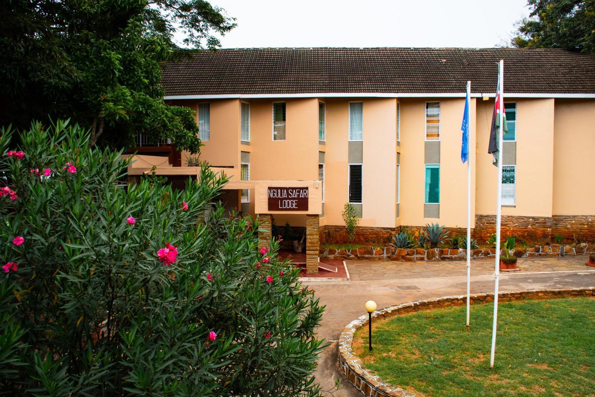 Ngulia Safari Lodge Ithumba Buitenkant foto