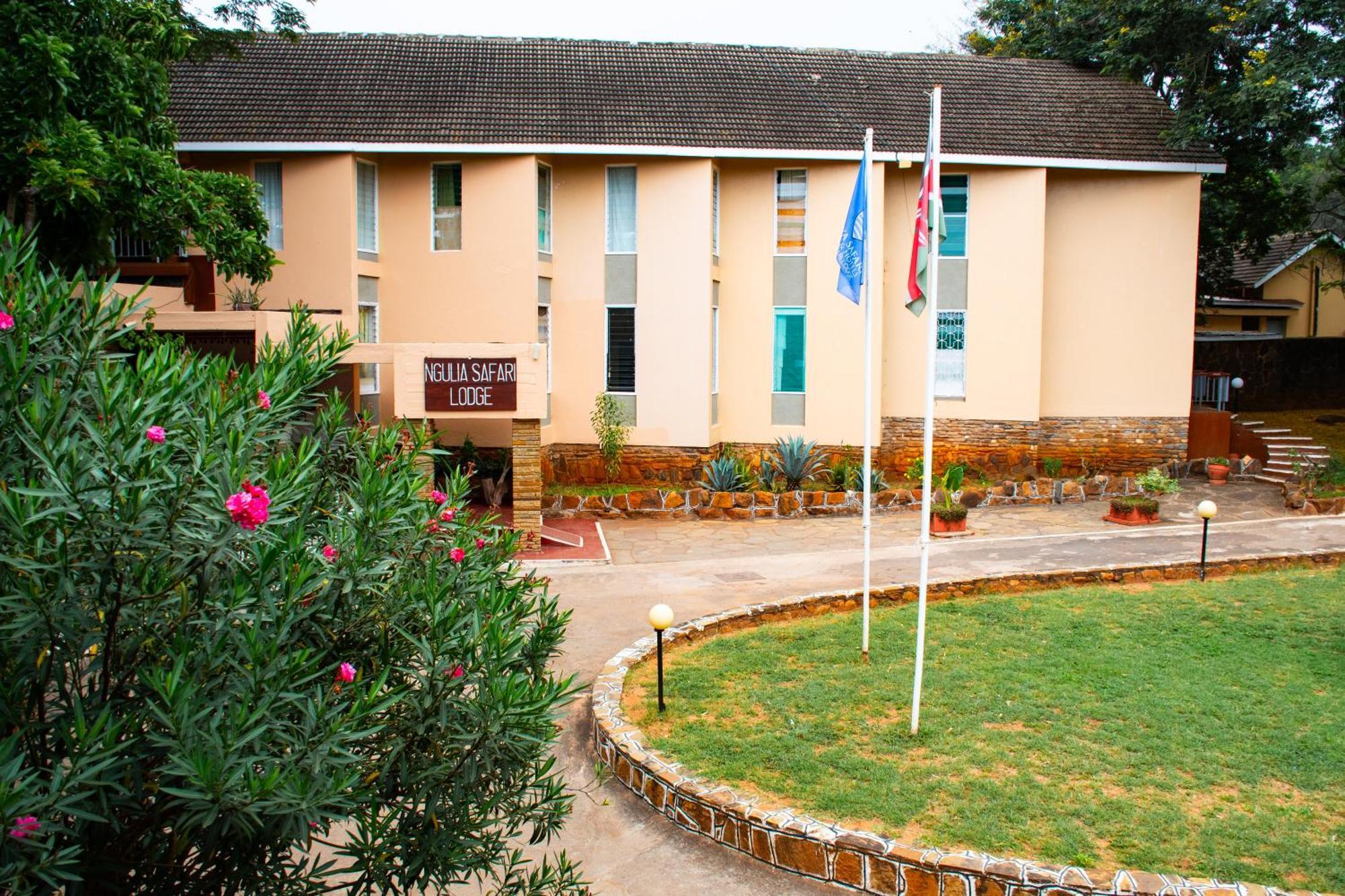 Ngulia Safari Lodge Ithumba Buitenkant foto